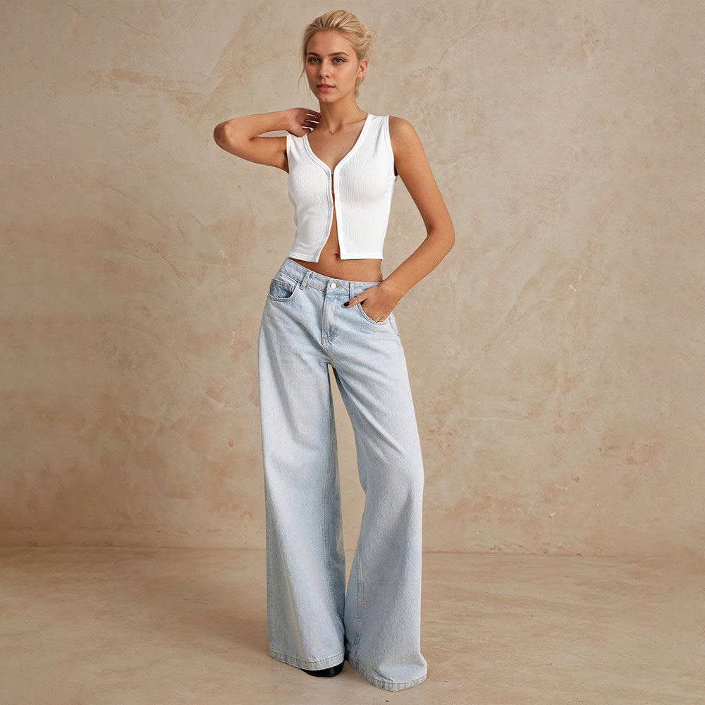 V-neck Crop Top for Women - Sleeveless Belly-baring Short Style